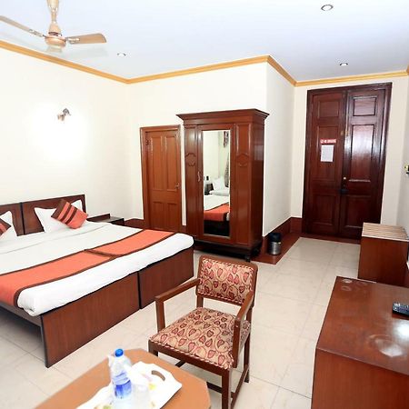 Ymca Seacom Inn Calcutta Buitenkant foto