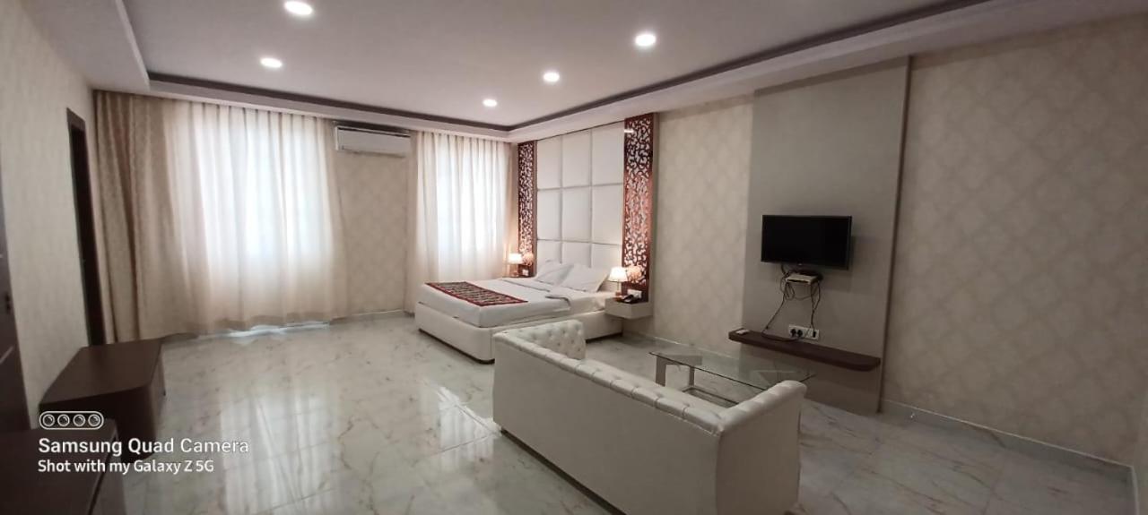 Ymca Seacom Inn Calcutta Buitenkant foto