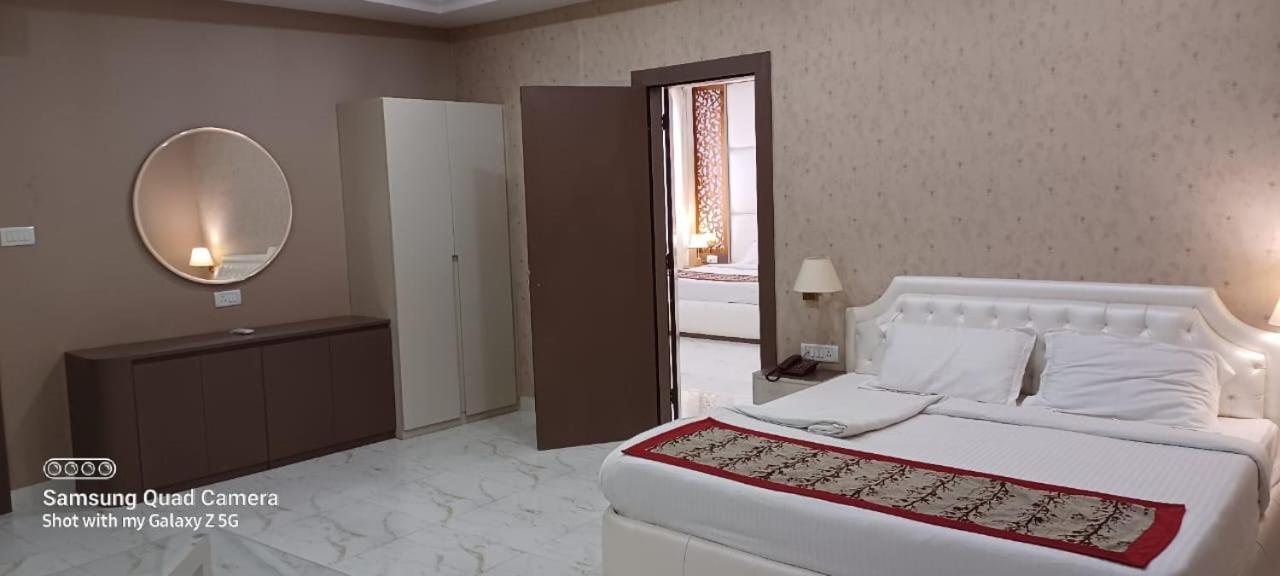 Ymca Seacom Inn Calcutta Buitenkant foto